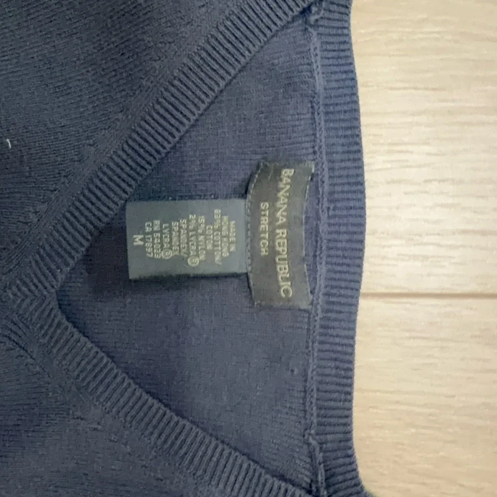 Banana Republic Stretch V-Neck Sweater Men's M Navy Blue Pullover Cotton Knit
